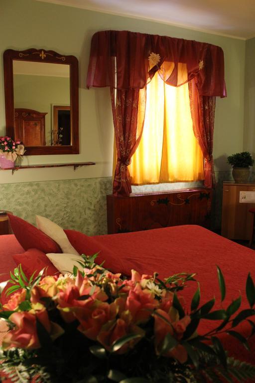 Albergo La Pieve Кастельфйорентіно Номер фото